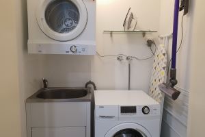 The Laundry of Mayfield Short Stay Apartments.