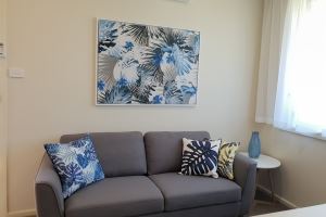 The Lounge of Mayfield Short Stay Apartments.